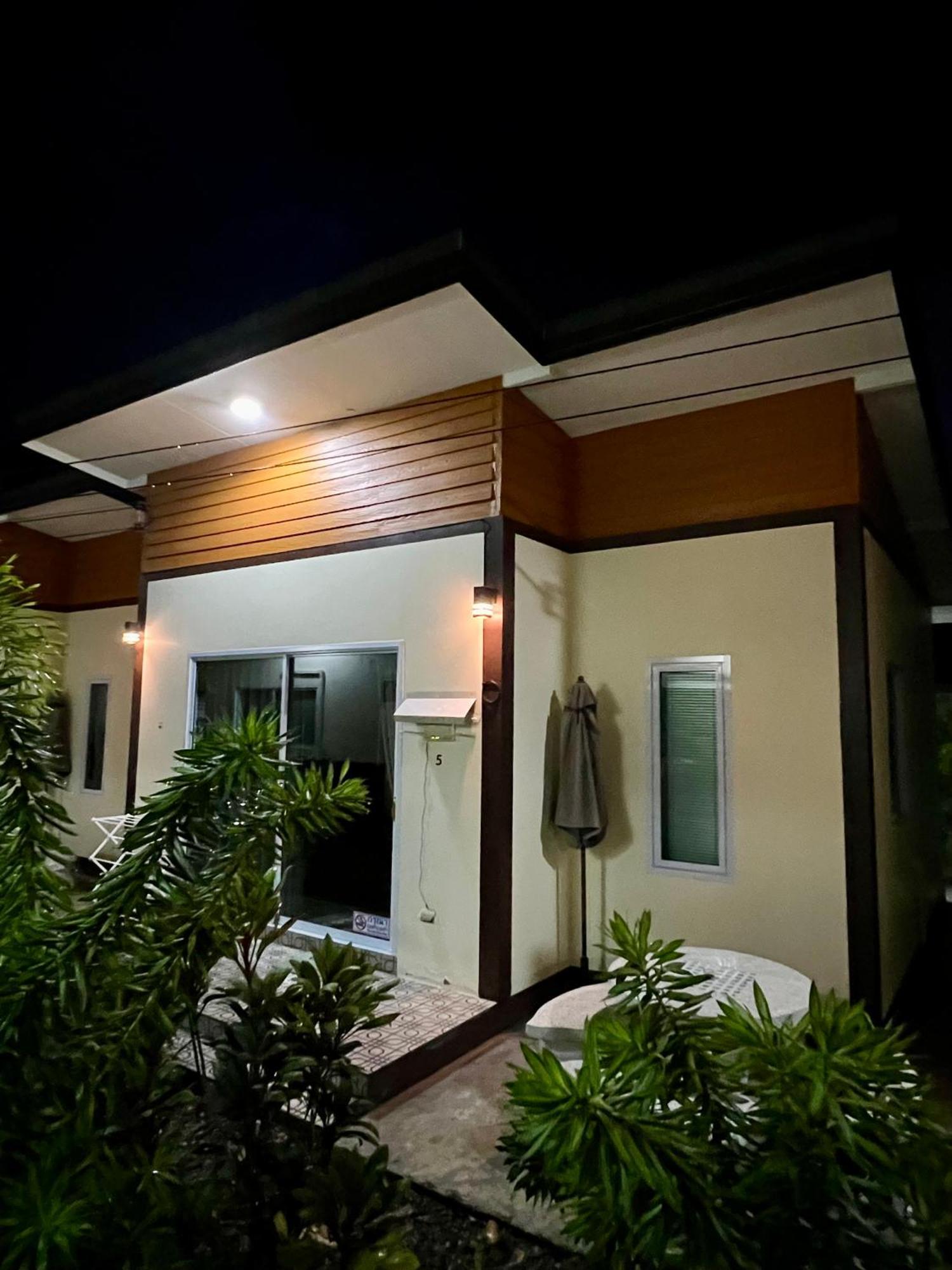 Bsk Bungalows Lipa Noi Zewnętrze zdjęcie